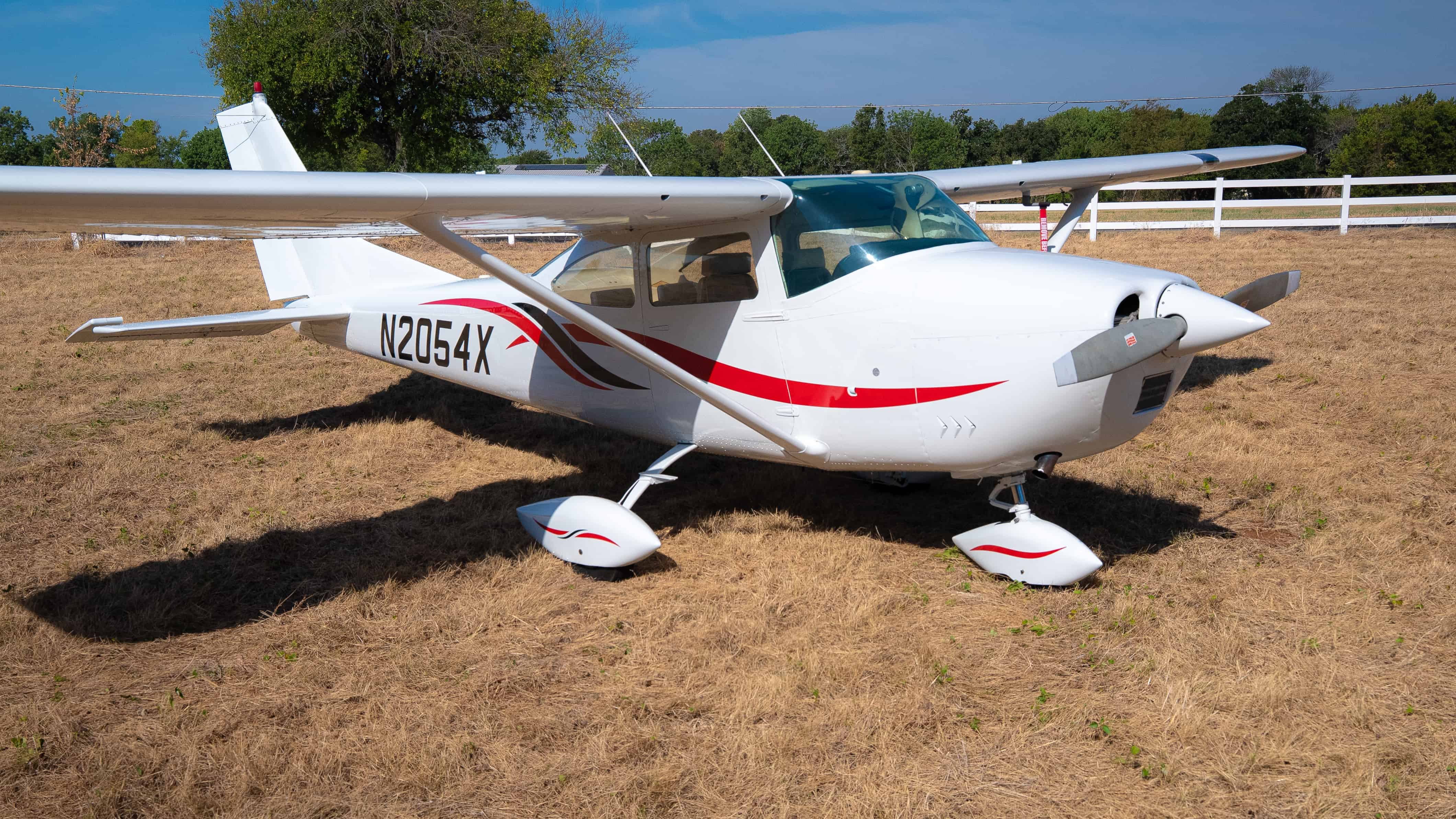 Cessna 182 finished — three-quarter angle