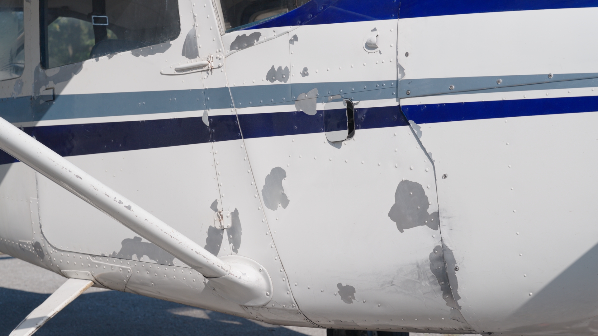 N35715 before — paint detail, original finish