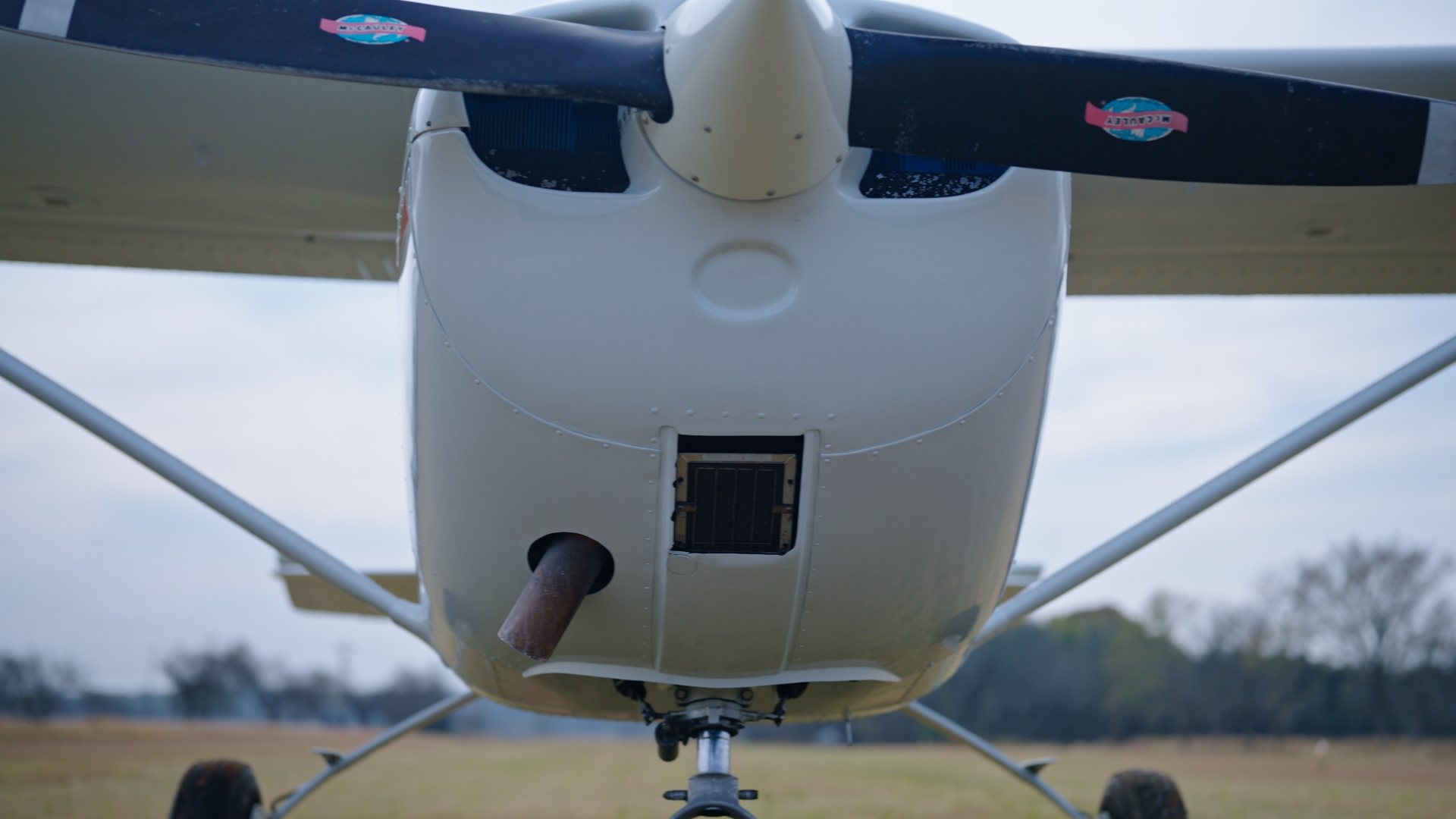 N35715 finished — front three-quarter view, completed